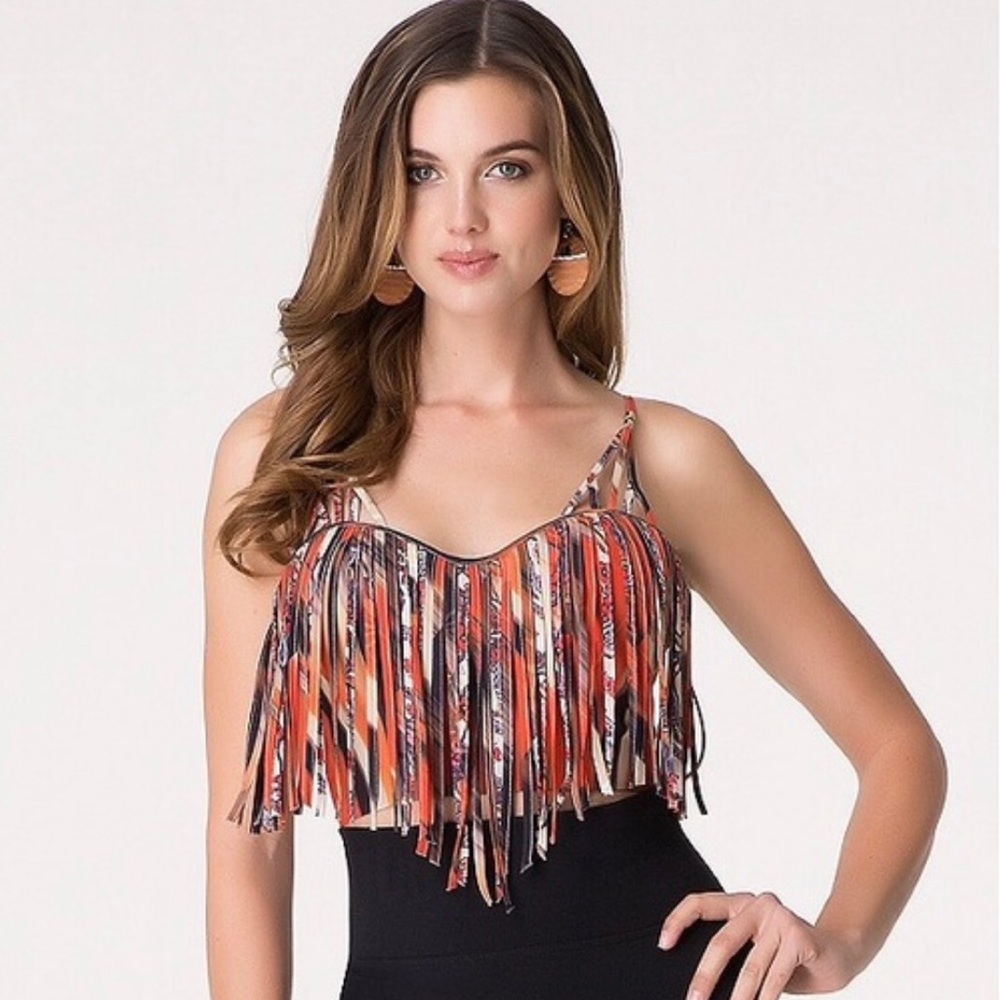❤️🙋🏼‍♀️👀 In Search Of Bebe Fringe Top 👀🙋🏼‍♀️